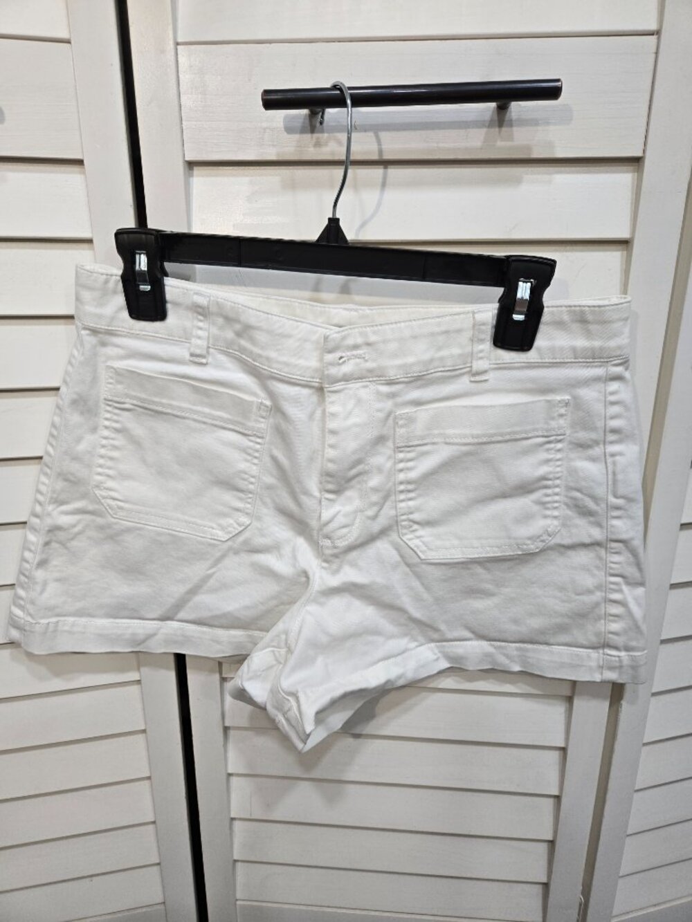 J Crew, White shorts, Size 6, Excellent Condition